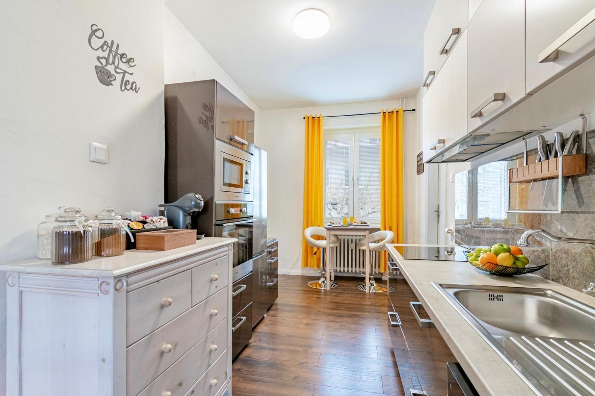 Castle Cozy Apartment Bratislava Ngoại thất bức ảnh